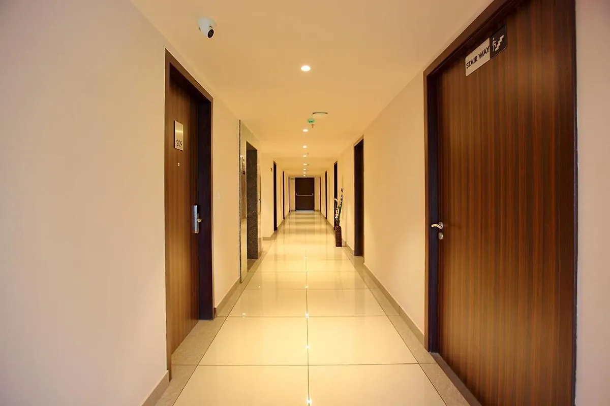 Hotel San Kollam 3*,